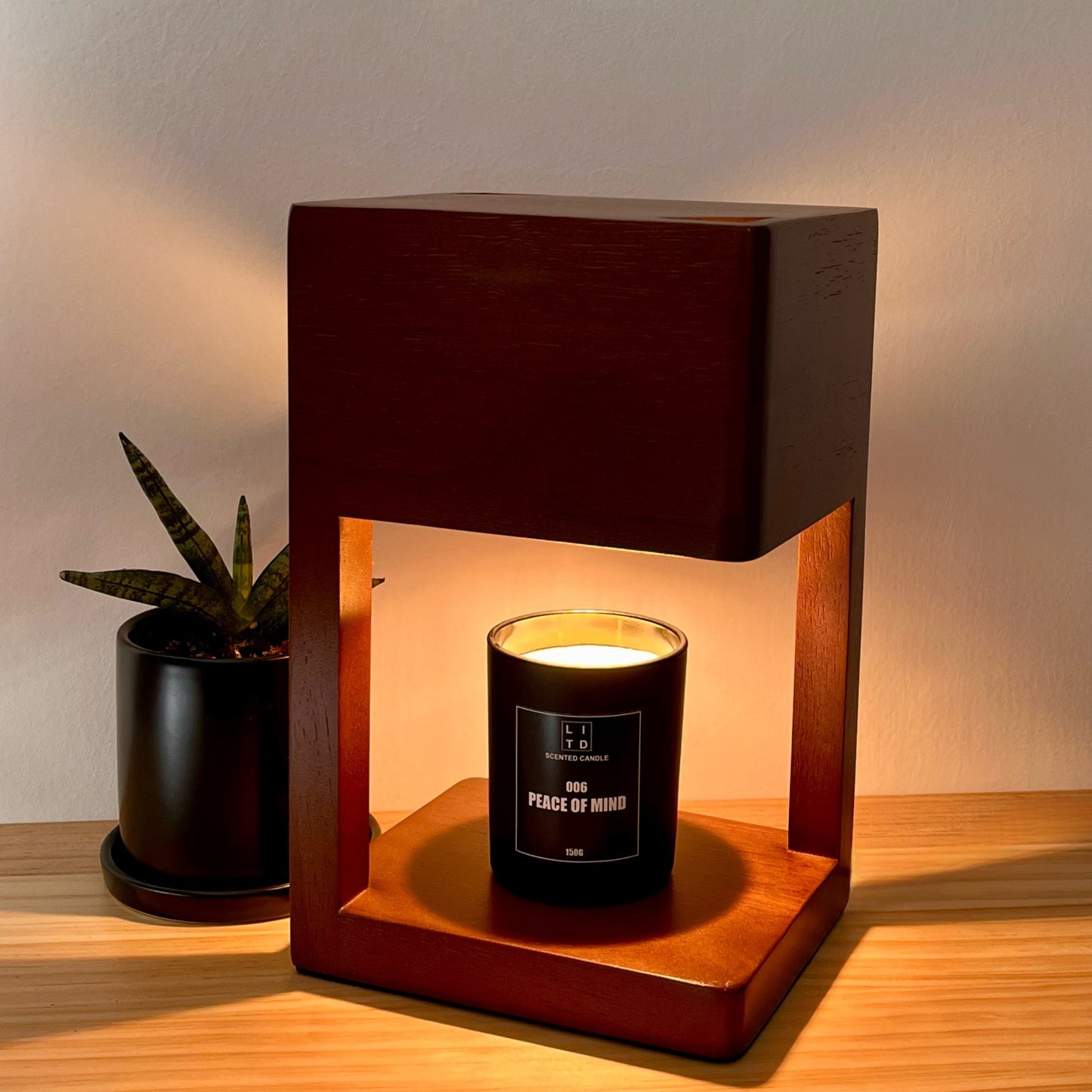 WOODEN BLOCK CANDLE WARMER + SOY WAX SCENTED CANDLE SET